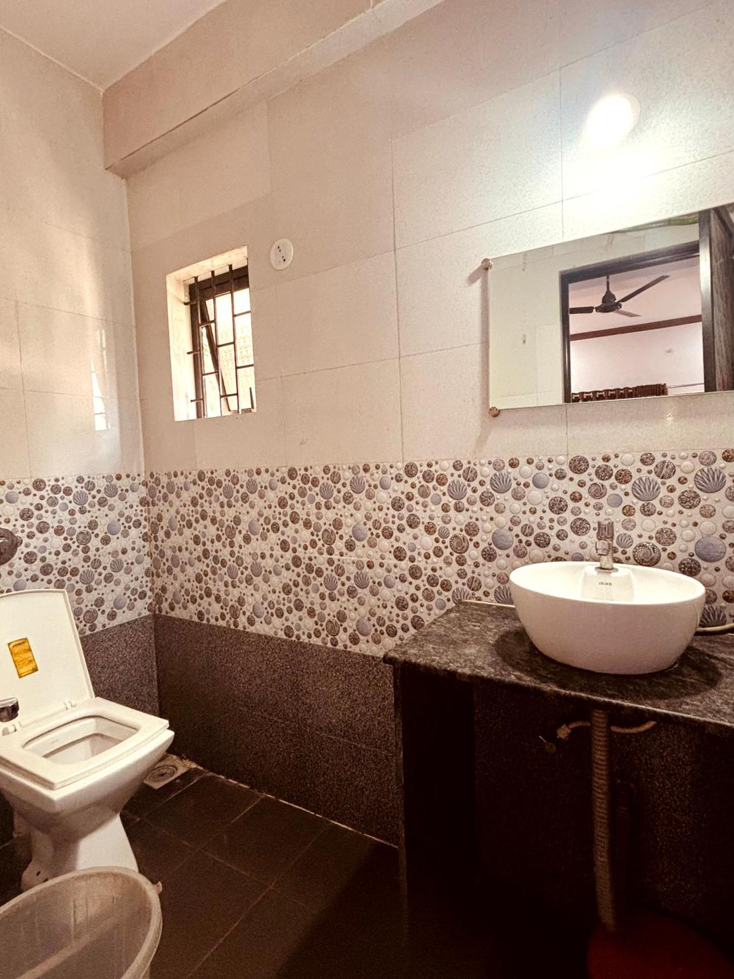 Hotel Harmony By Heaven Calangute Extérieur photo
